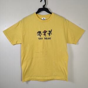 Vintage 90s San Diego Spell Out Multicolor Embroidery yellow T-Shirt Sz L